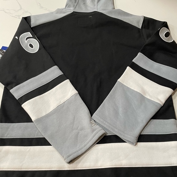 Las Vegas Raiders Starter Men’s Hockey Style Hoodie Retails For $125 - Picture 13 of 15